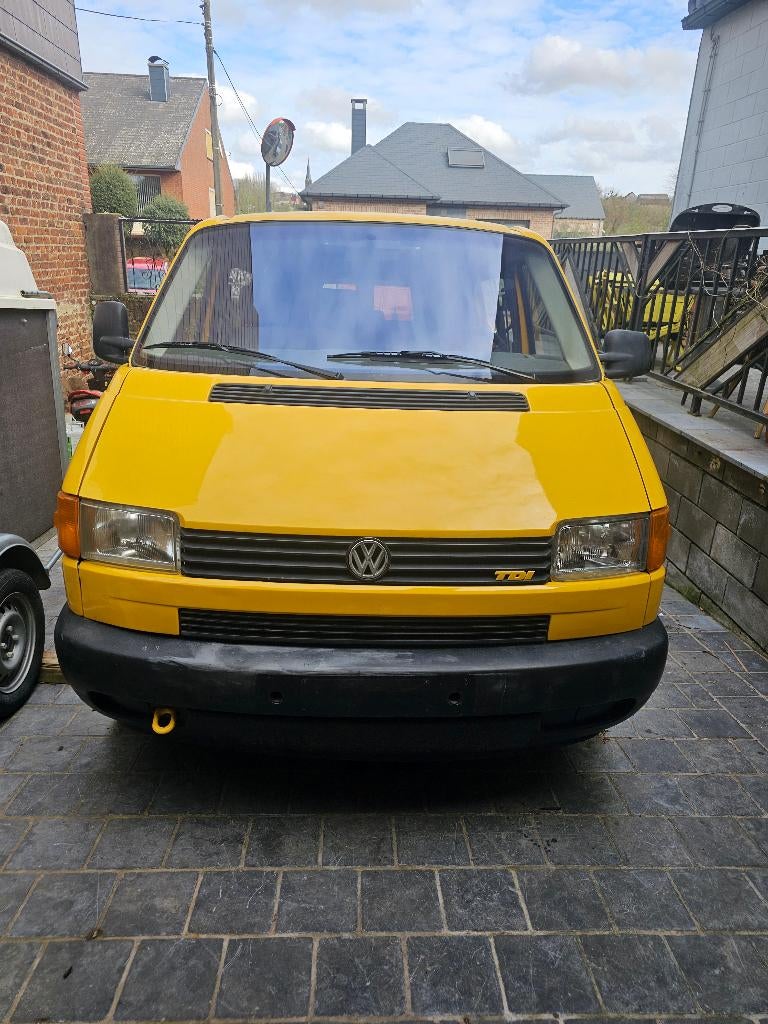 Volkswagen T4 1997 2.5L TDI 7500€, Auto's, Volkswagen, Particulier, Overige modellen, Airconditioning, Centrale vergrendeling