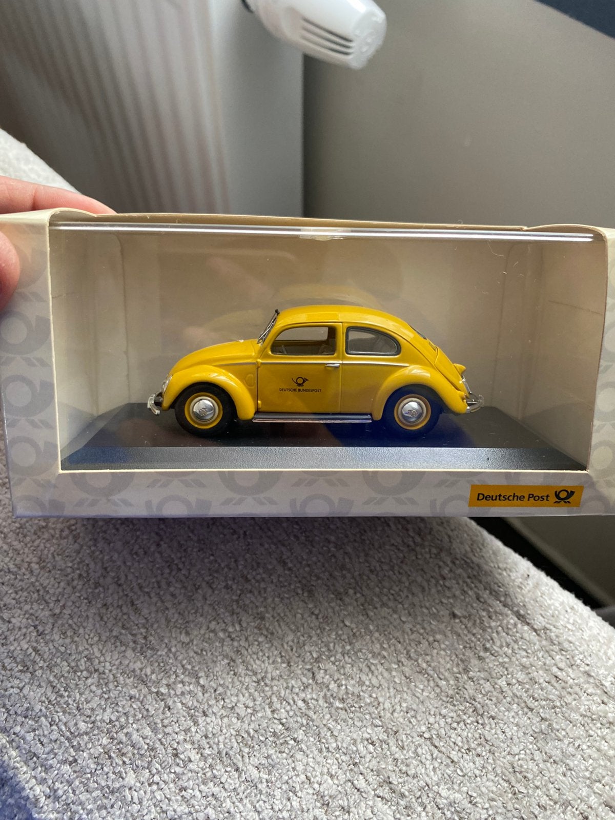 VW Kevers Deutsche Post Minichamps 1:43, Ophalen of Verzenden, Zo goed als nieuw, MiniChamps