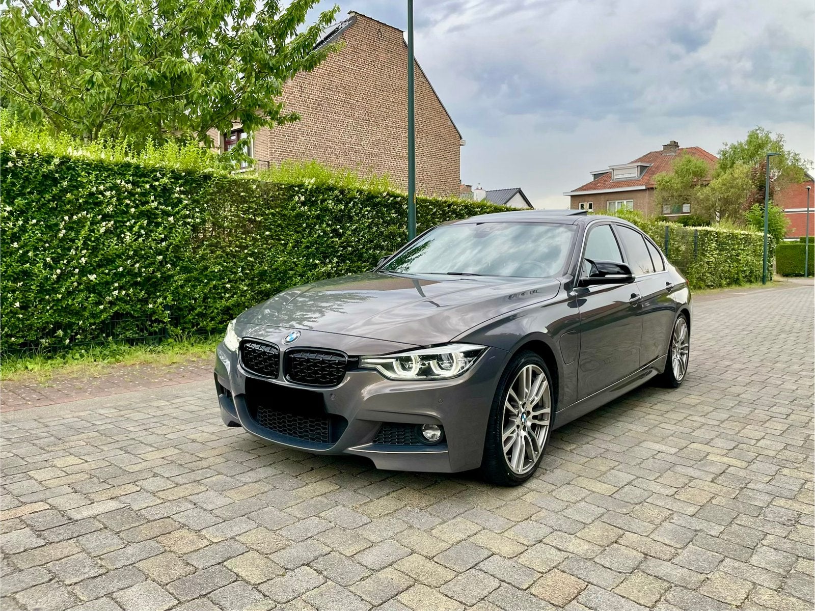 BMW 330e PACK M/2017/HEAD-UP/LED/LEDER/NIEUW STAAT, Automaat, Sportstoelen, Beige, Leder