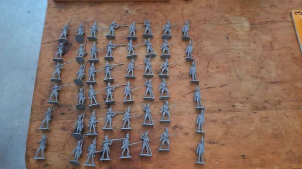 Chapeau d'infanterie belge Waterloo 1/72, Hobby & Loisirs créatifs, Wargaming, Comme neuf, Historique, Enlèvement ou Envoi