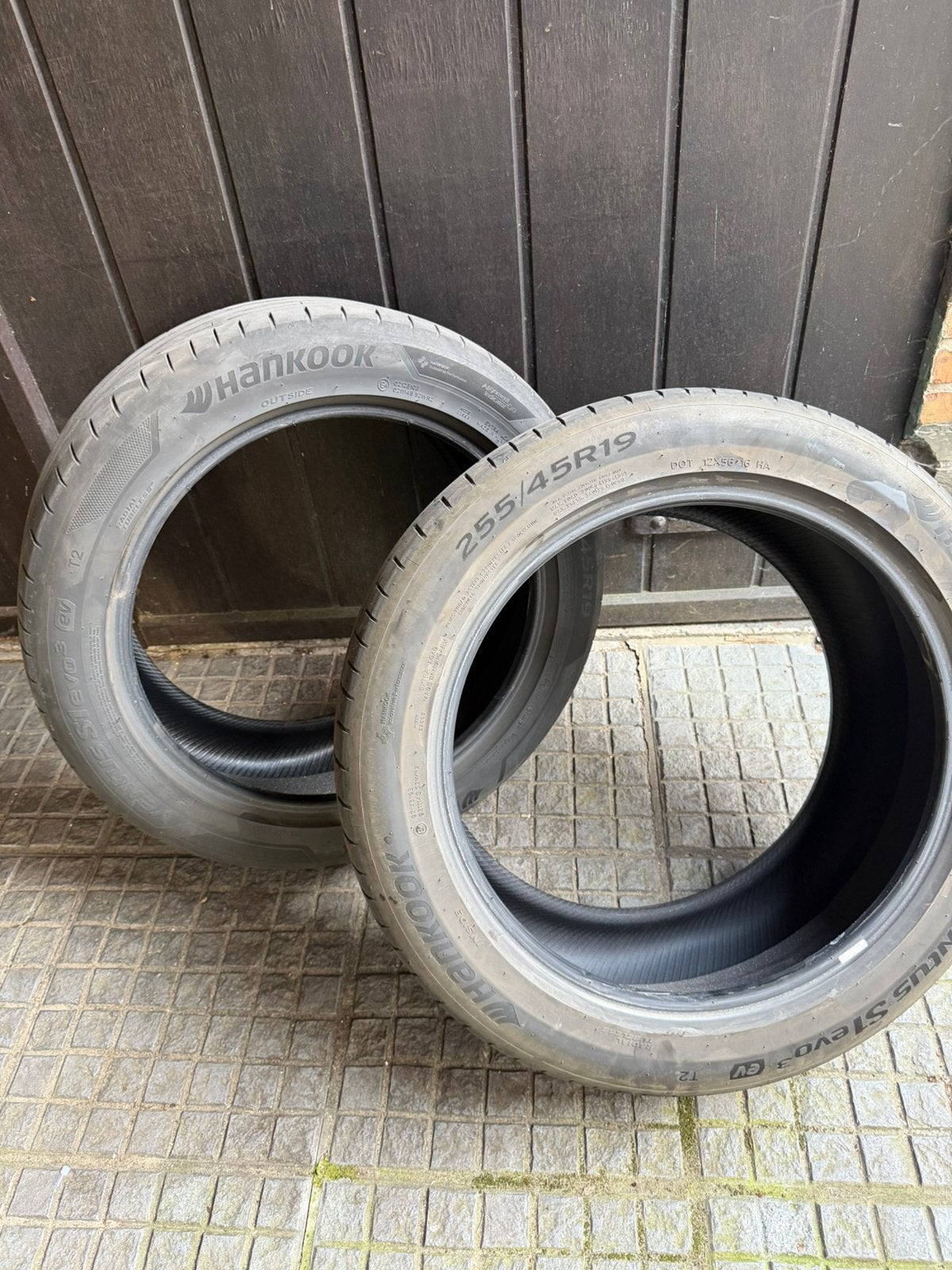 Hankook Ventus s1 T2 Tesla Model Y, Auto-onderdelen, Banden en Velgen, Gebruikt, 255 mm, Band(en), Zomerbanden