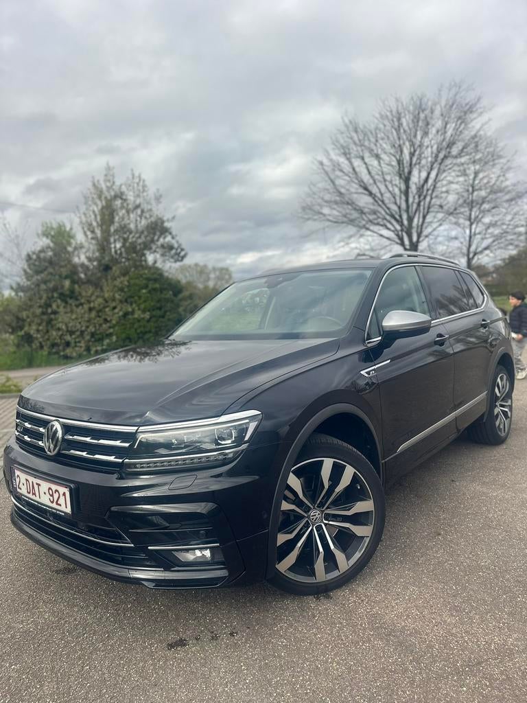 VW tiguan All space, R-line 4motion, Autos, Noir, Diesel, Automatique, Particulier