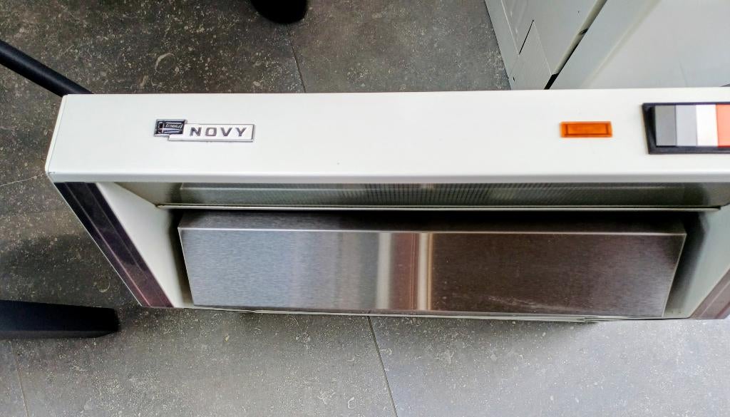 Dampkap Novy, Elektronische apparatuur, Ophalen, Gebruikt, Onderbouw afzuigkap, Motor