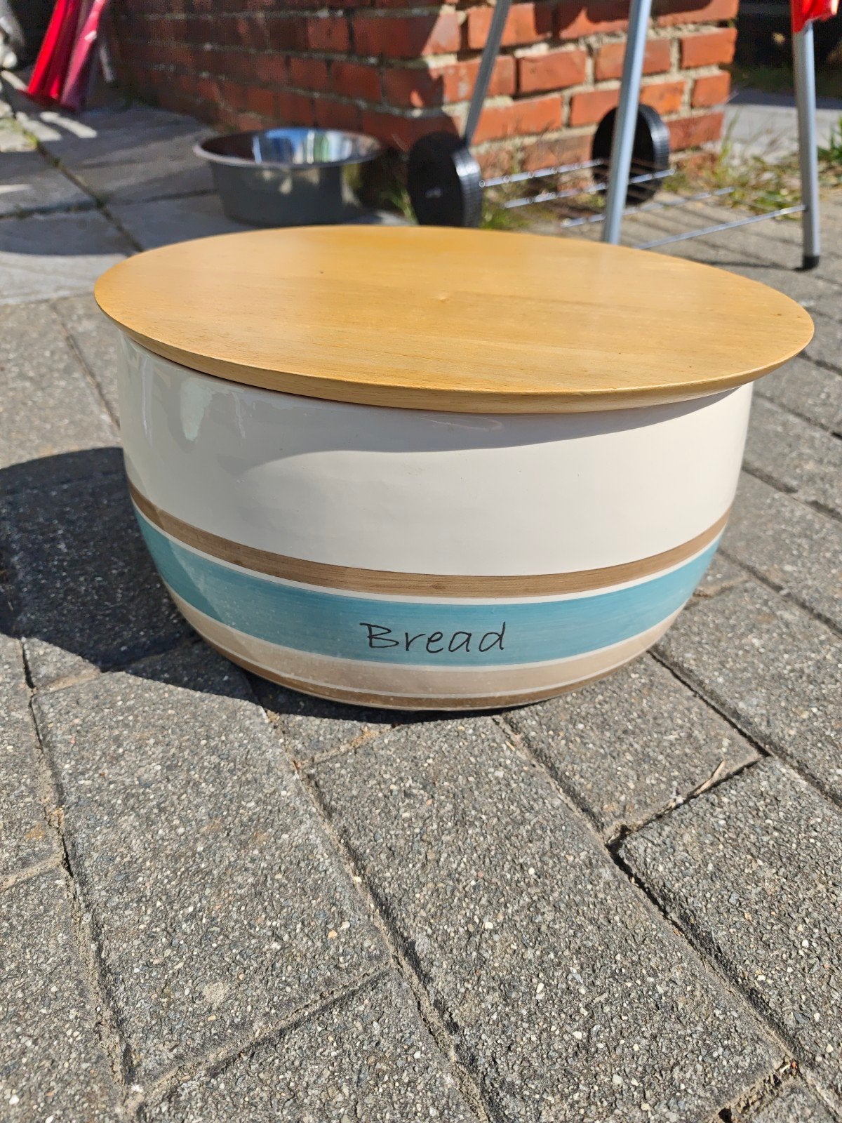 Brooddoos, Ophalen, Nieuw