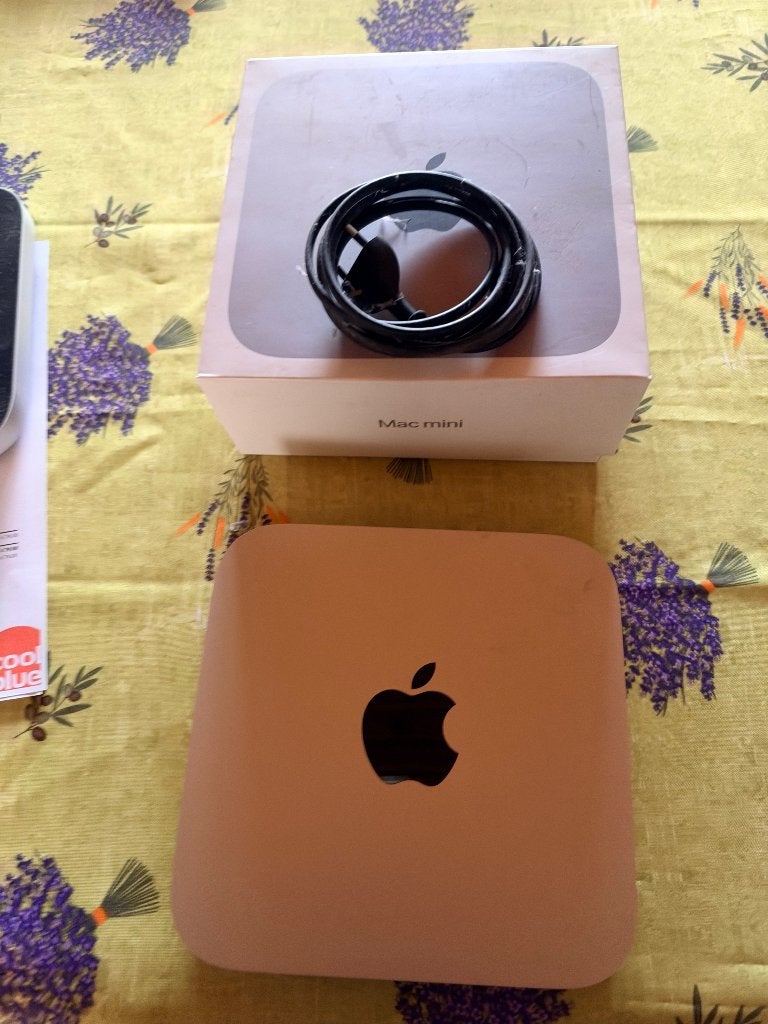 Mac mini M1 met usb dock , perfect werkende staat !, Computers en Software, Ophalen, 256 GB, Zo goed als nieuw, Mac Mini