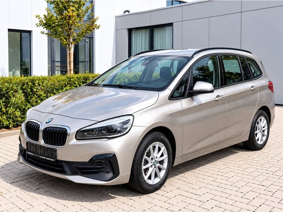 Bmw 218i "Gran Tourer" AUTOMAAT ( 7 Plaatsen) + GARANTIE, Dealer onderhouden, Euro 6, 1495 cc, 7 zetels