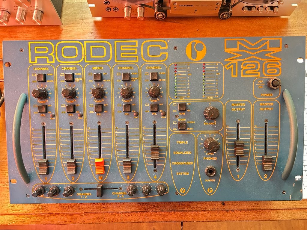 Mengpaneel, Musique & Instruments, Enlèvement, Utilisé, Entrée micro