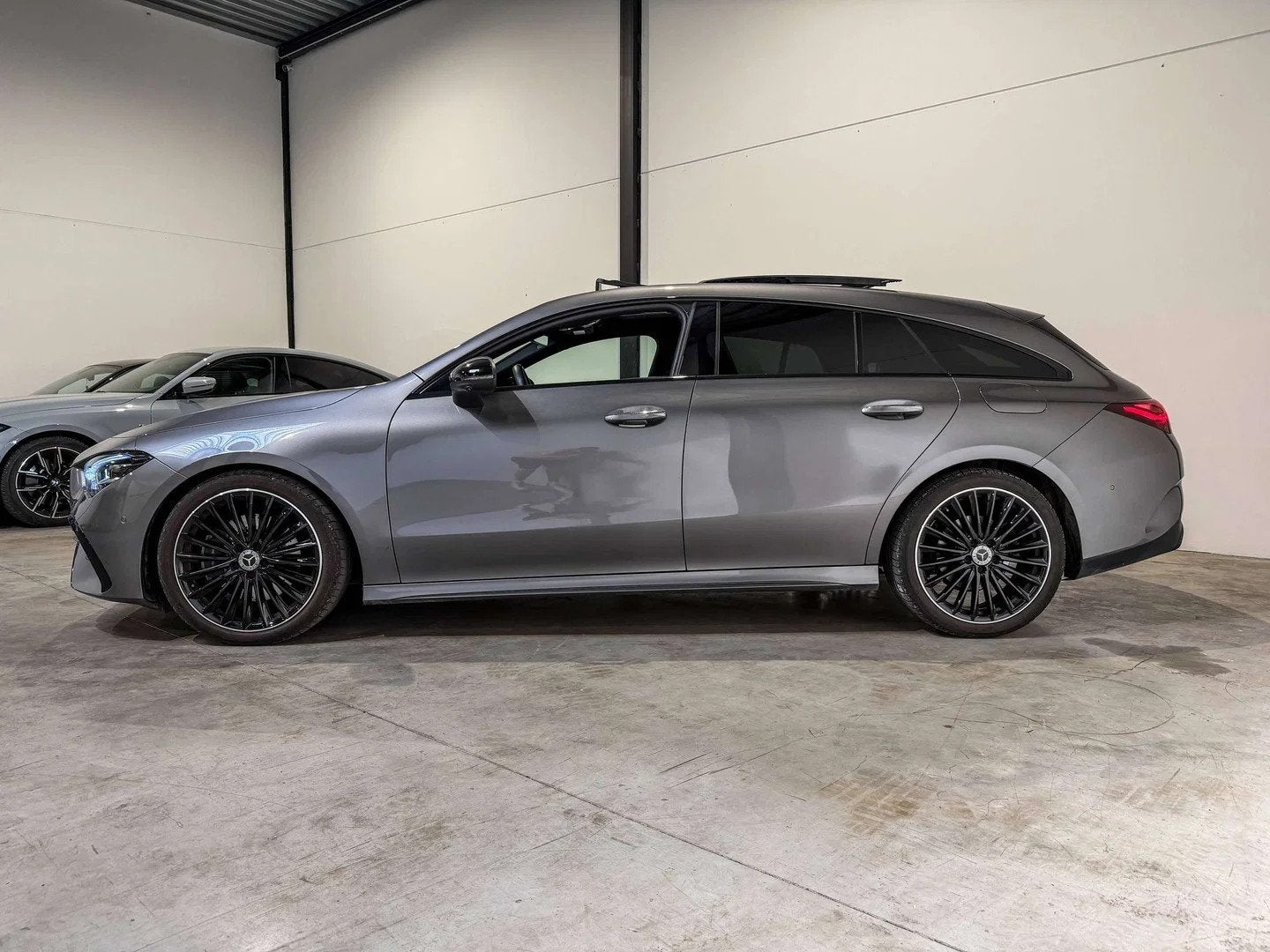 Mercedes-Benz CLA-Klasse 200 AMG Line | Pano | Camera, Auto's, Mercedes-Benz, Automaat, CLA, https://public.car-pass.be/vhr/c59c3933-cf5c-4946-b37a-ec8060253423