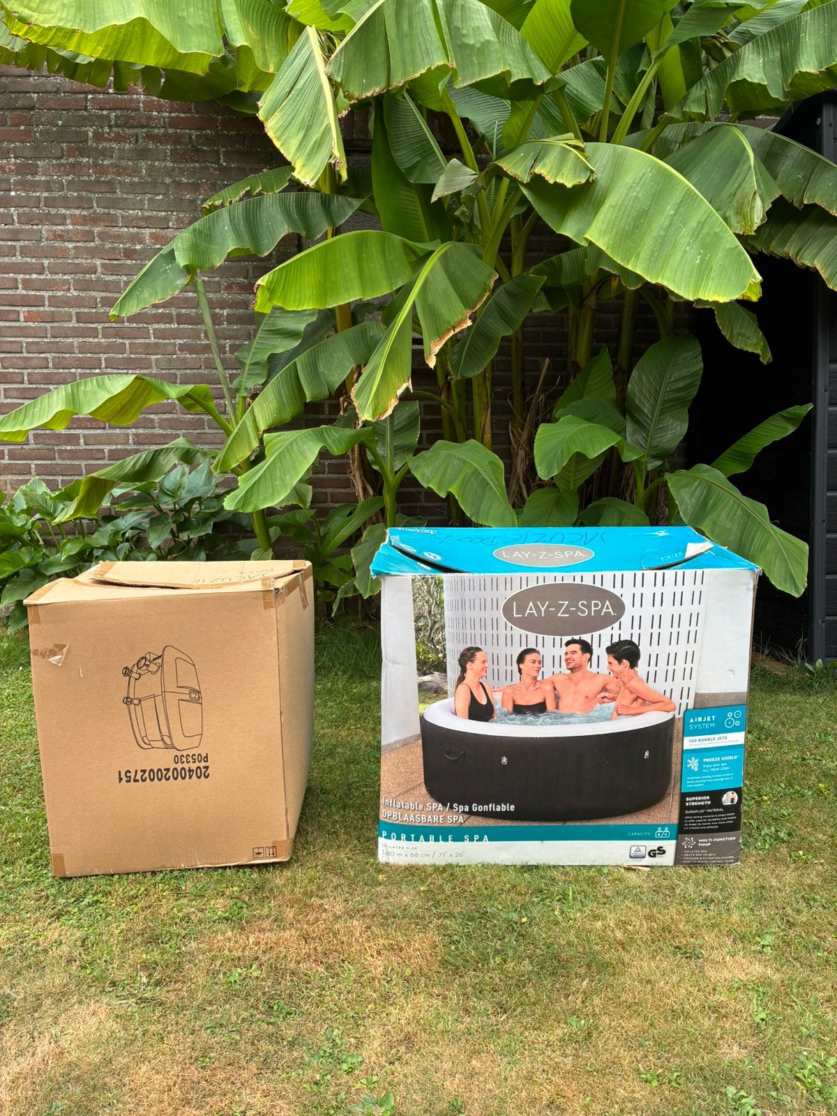 Opblaasbaar bubbelbad jacuzzi, Tuin en Terras, Ophalen, Zo goed als nieuw