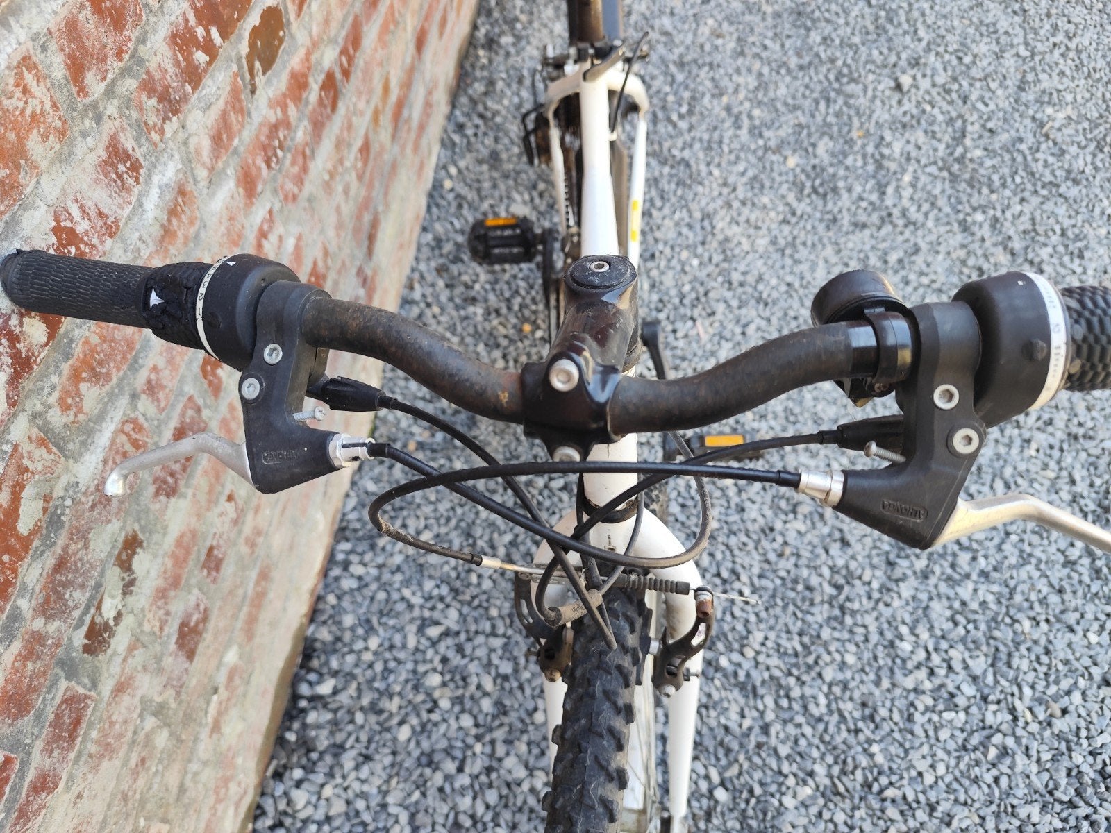 Vélo enfant, Enlèvement