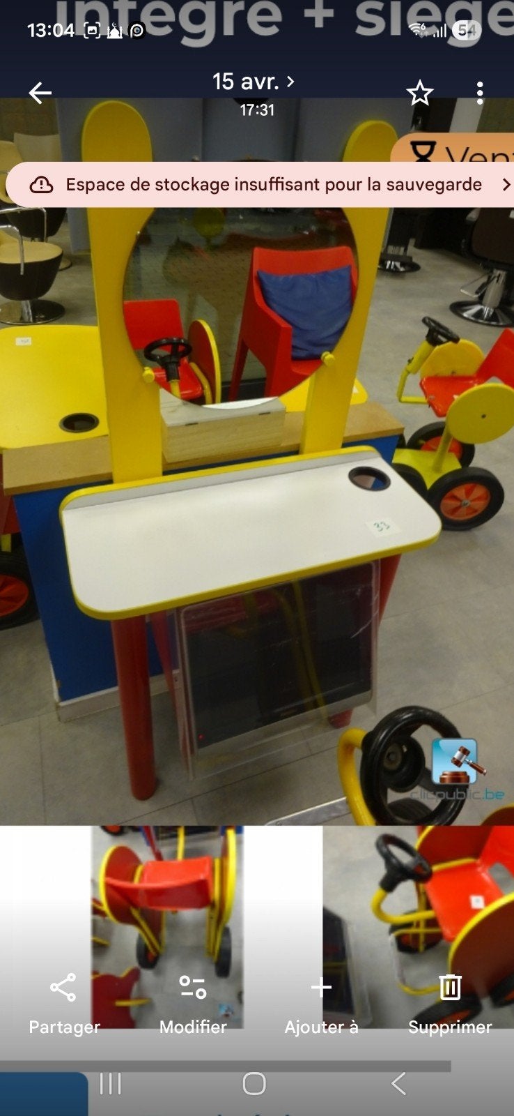 Chaise  de coiffure  enfant e. Bon  état  général, Enlèvement
