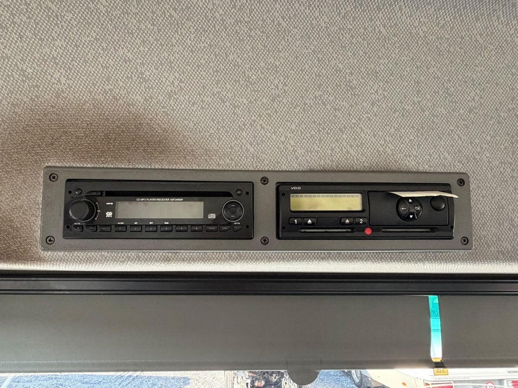 Mercedes Vario 816D (Stock ID 44046) — 18