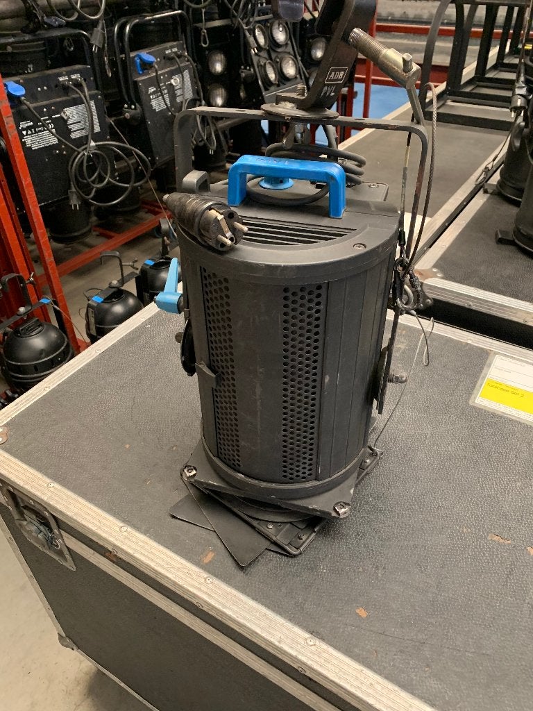 ADB C103 PC Spot, Enlèvement