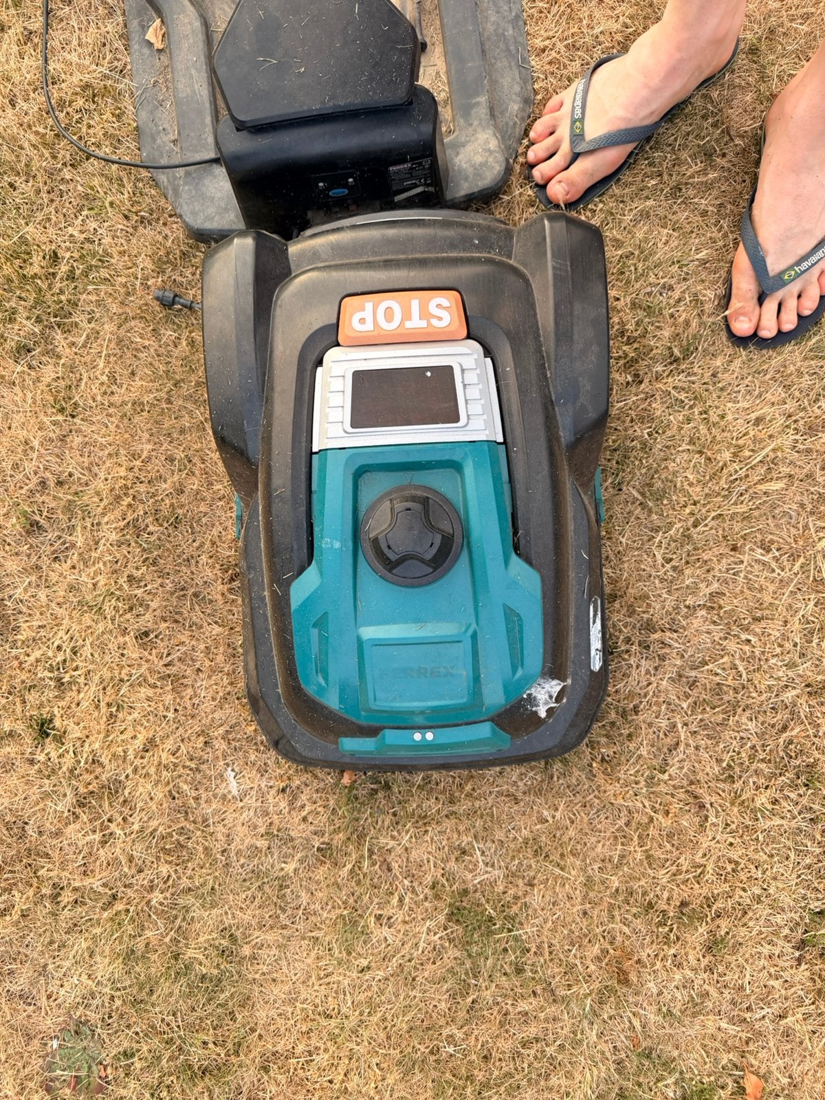 Maairobot ferrex, Tuin en Terras, Waterpartijen en Fonteinen, Ophalen, Zo goed als nieuw