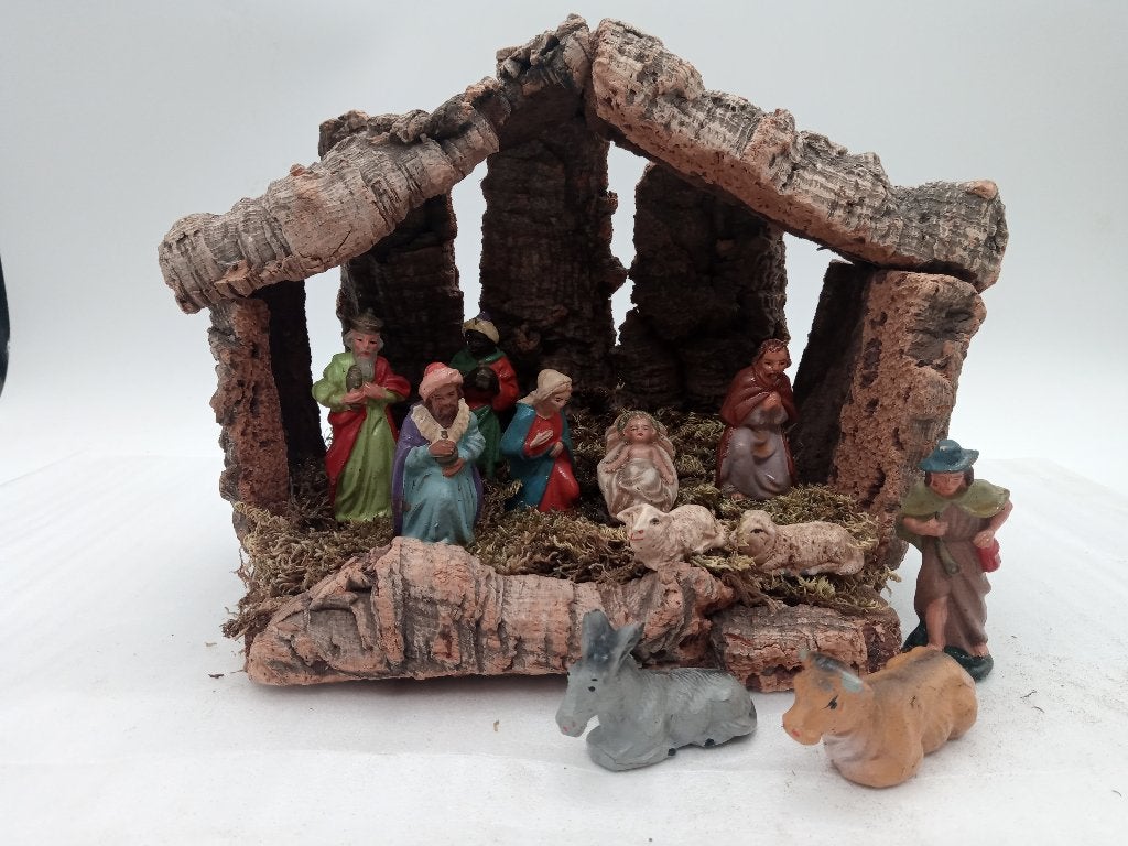 Beau vieux groupe de Noël avec stand de Noël en liège, Enlèvement ou Envoi, Utilisé