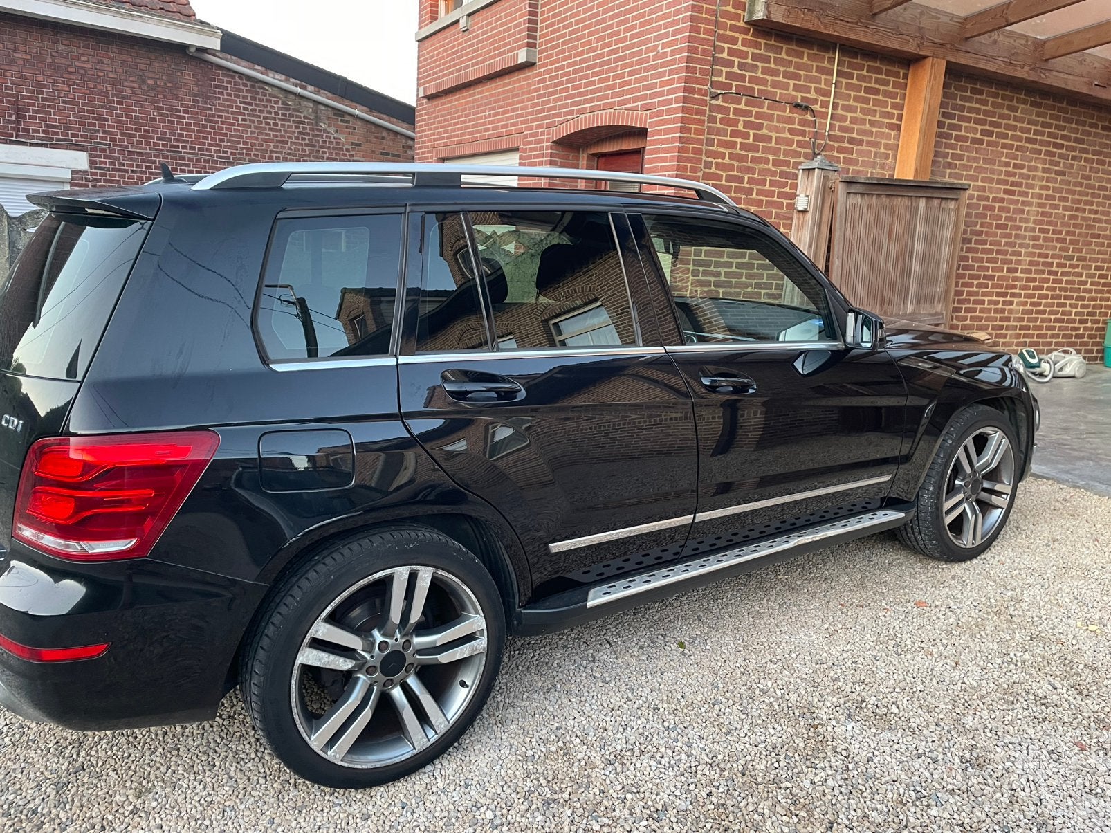 Mercedes 220CDI GLK, Auto's, Euro 5, Achterwielaandrijving, Zwart, 2000 kg
