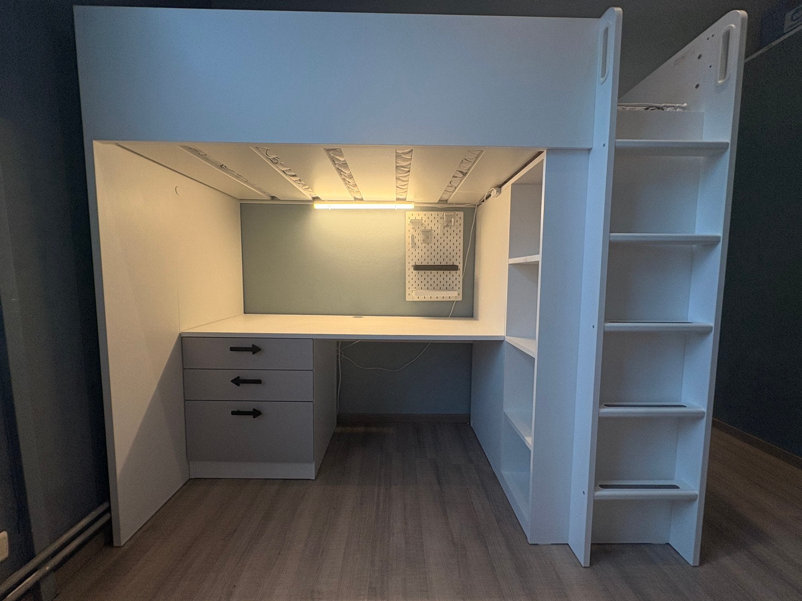 Lit mezzanine ikea bibliotheque armoire+chaise+matelas neuf, Ophalen, Zo goed als nieuw, Hoogslaper