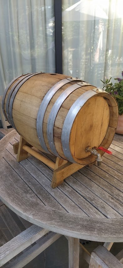 Kastanje wijnvat 30 liter, Ophalen, Gebruikt