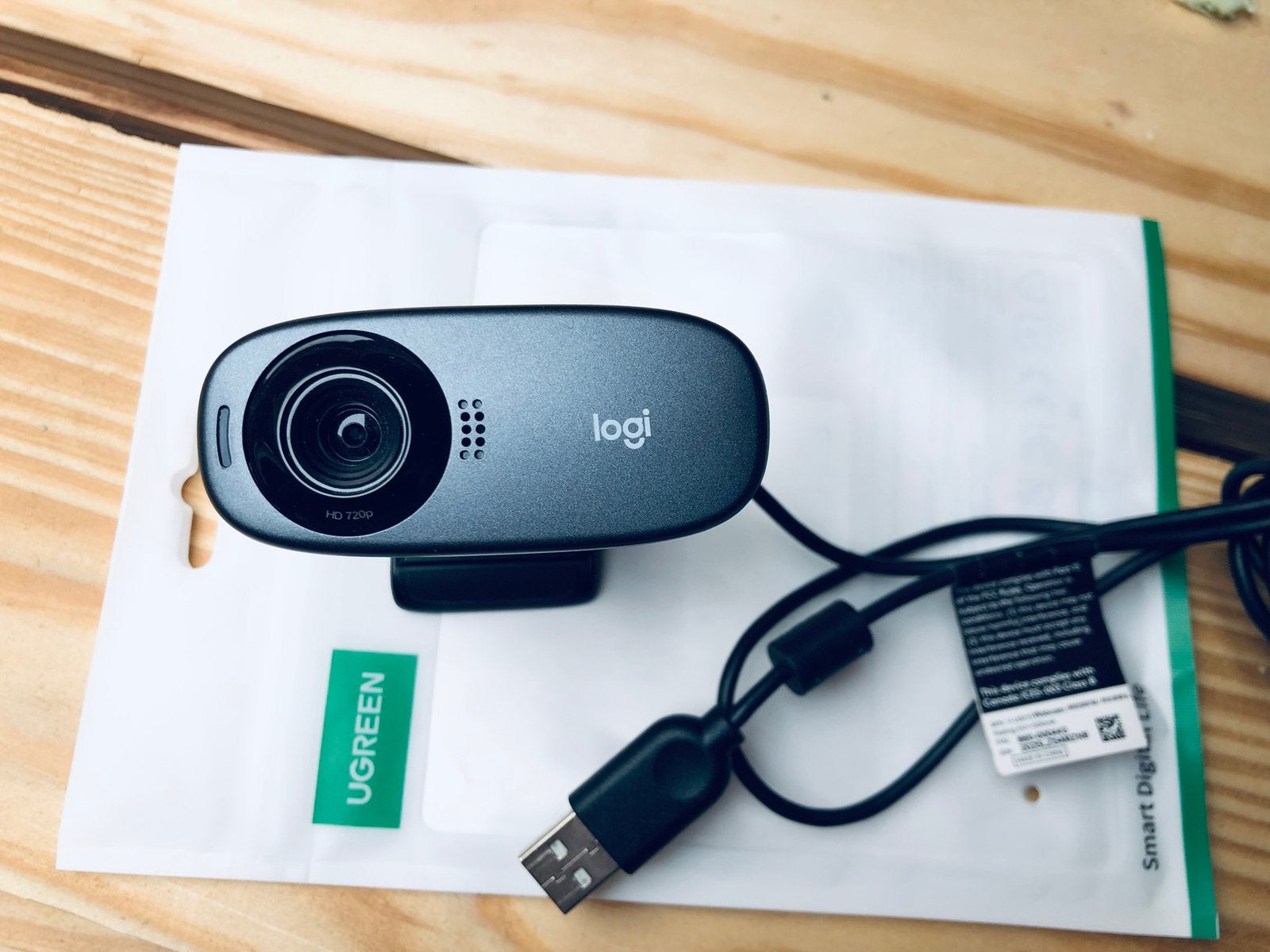 À vendre : webcam Logitech C310 HD 720p, Informatique & Logiciels, Webcams, Enlèvement ou Envoi, Comme neuf, Filaire, Micro