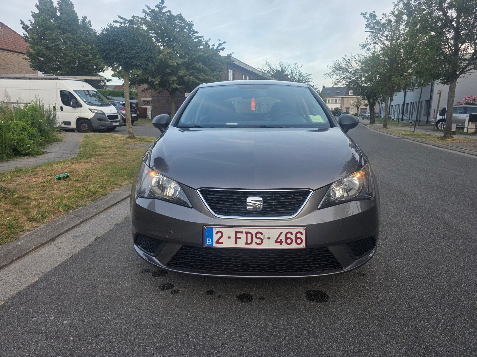 Te koop: Seat Ibiza 1.2 Benzine - Bouwjaar 2015 
 Uit, Auto's, Ibiza, Grijs, Particulier, Elektrische ramen