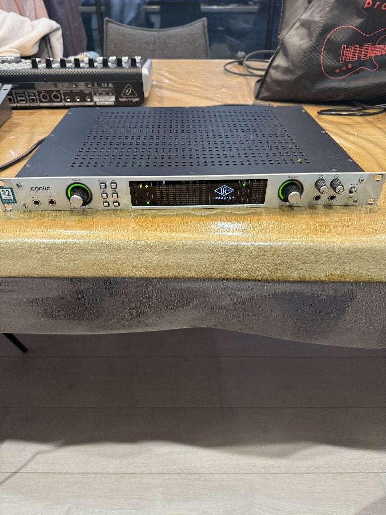 Universal Audio Apollo QUAD FireWire – UAD-2 QUAD, Audio, Tv en Foto, Professionele apparaten, Ophalen, Gebruikt, Audio