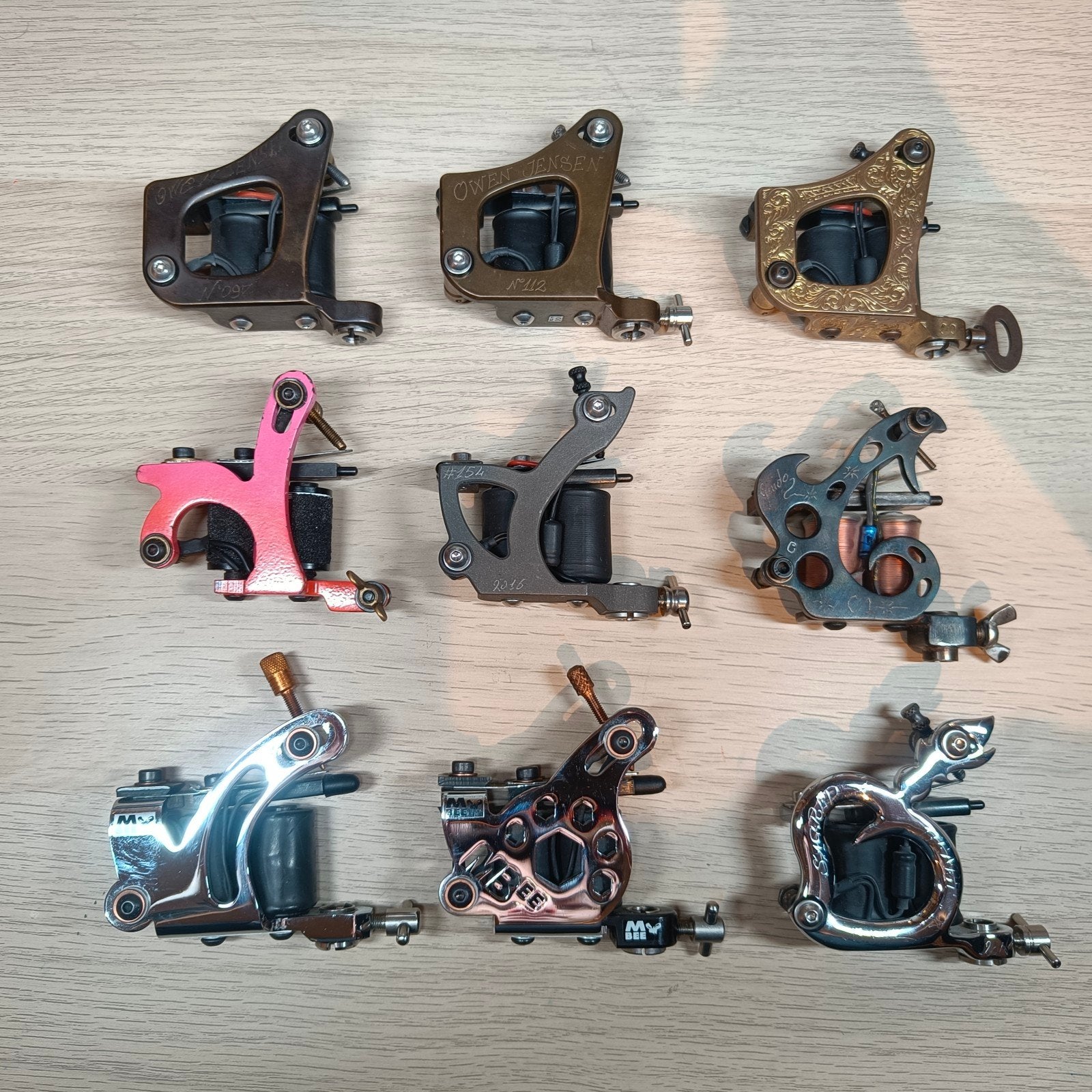 COLLECTION OF BRAND NEW / UNUSED COIL TATTOO MACHINES, Enlèvement ou Envoi