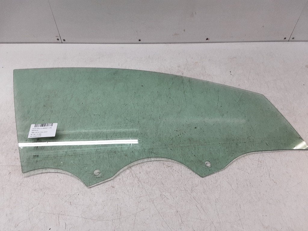 VITRE AVANT DROITE Golf VIII Variant (GC5) (5H4845202A), Volkswagen, Volkswagen AG, Utilisé, Kundenbetreuung@volkswagen.de
