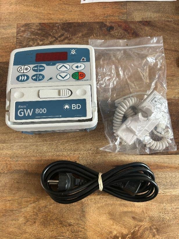 ☎️ CareFusion Alaris GW800 Infuuspomp Infuus pomp ☎️, Ophalen of Verzenden, Zo goed als nieuw