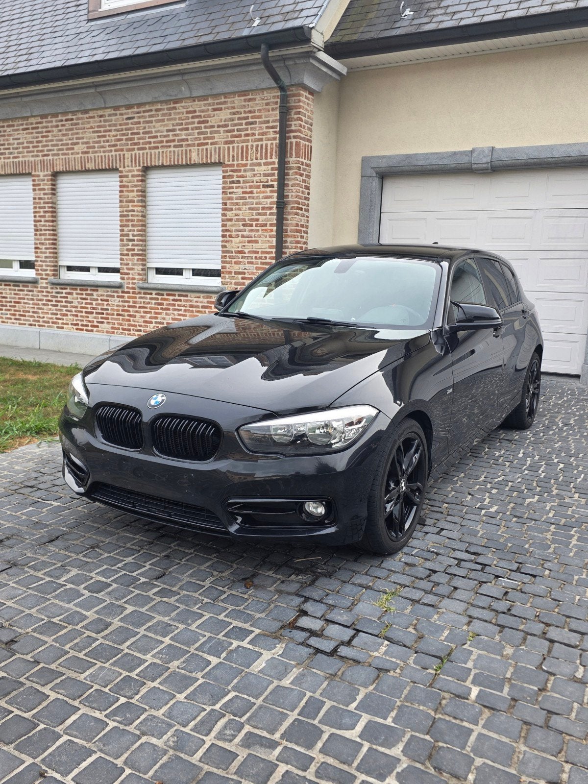 BMW 118i LCI Automatique 2016, Autos, BMW, 100 kW, Achat, Euro 6, Alcantara