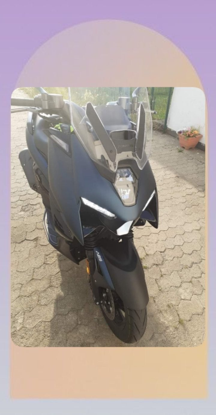 Scooter zontes 310m 300cc  année 2023 16000 kilomètres, 300 cm³, Scooter, Occasion, Zontes  310m