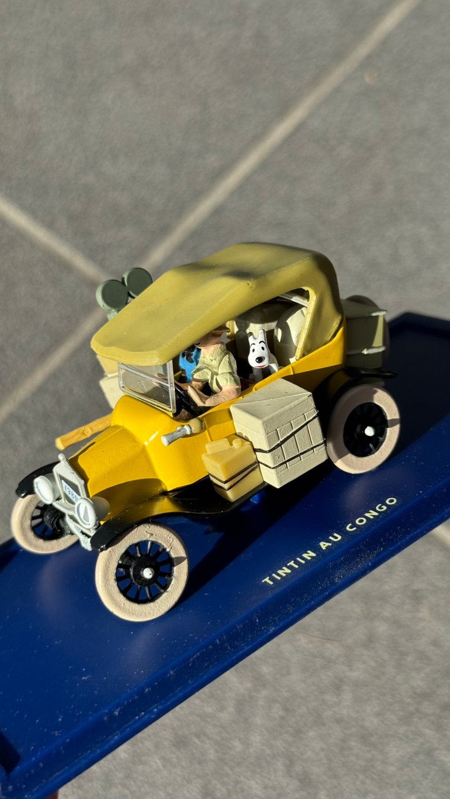 Miniatuur Atlas Herge Tintin Kuifje in Congo, Ophalen of Verzenden, Gebruikt