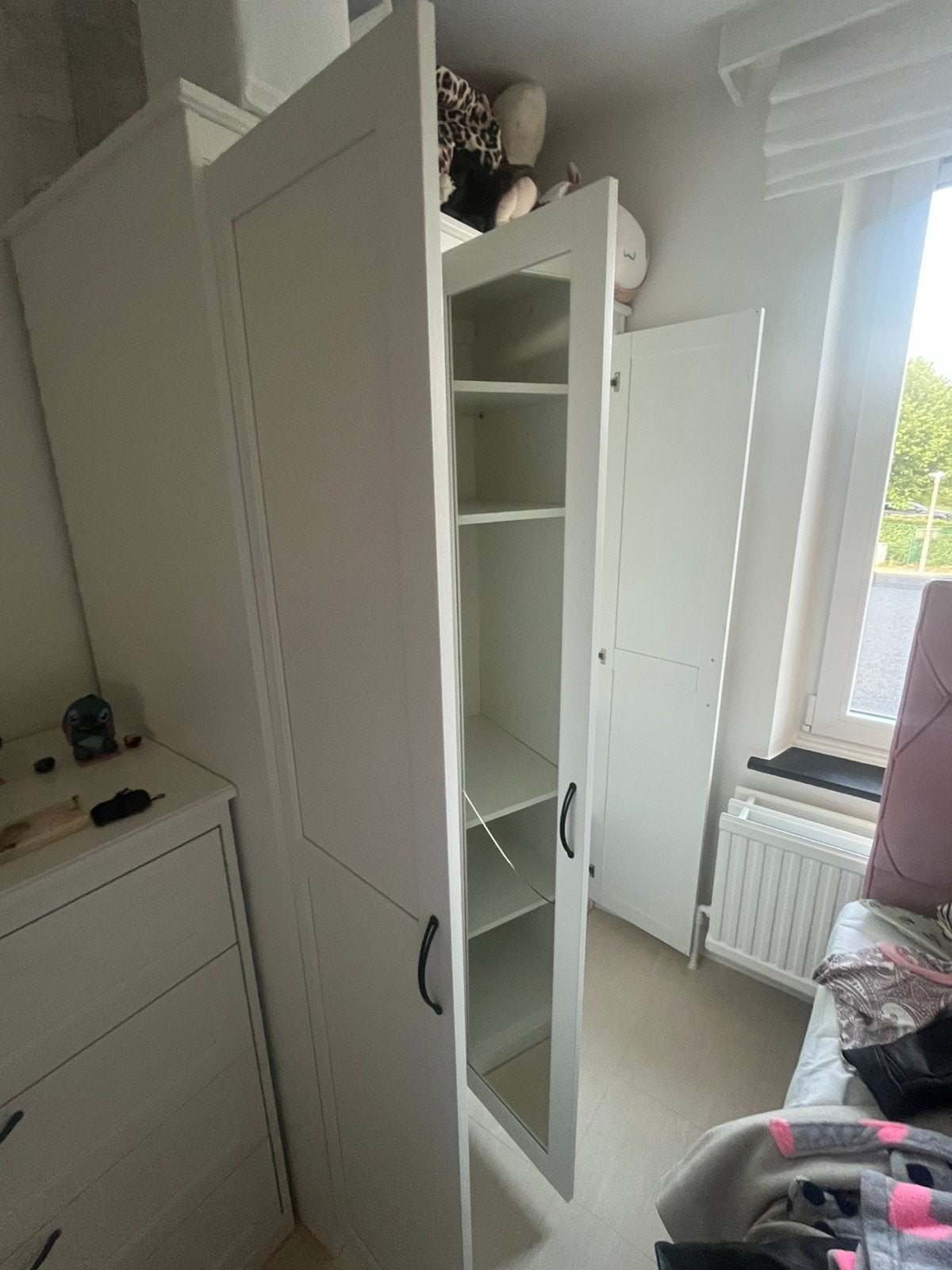Witte kledingkast met spiegel, Ophalen, Met deur(en), Gebruikt, 200 cm of meer