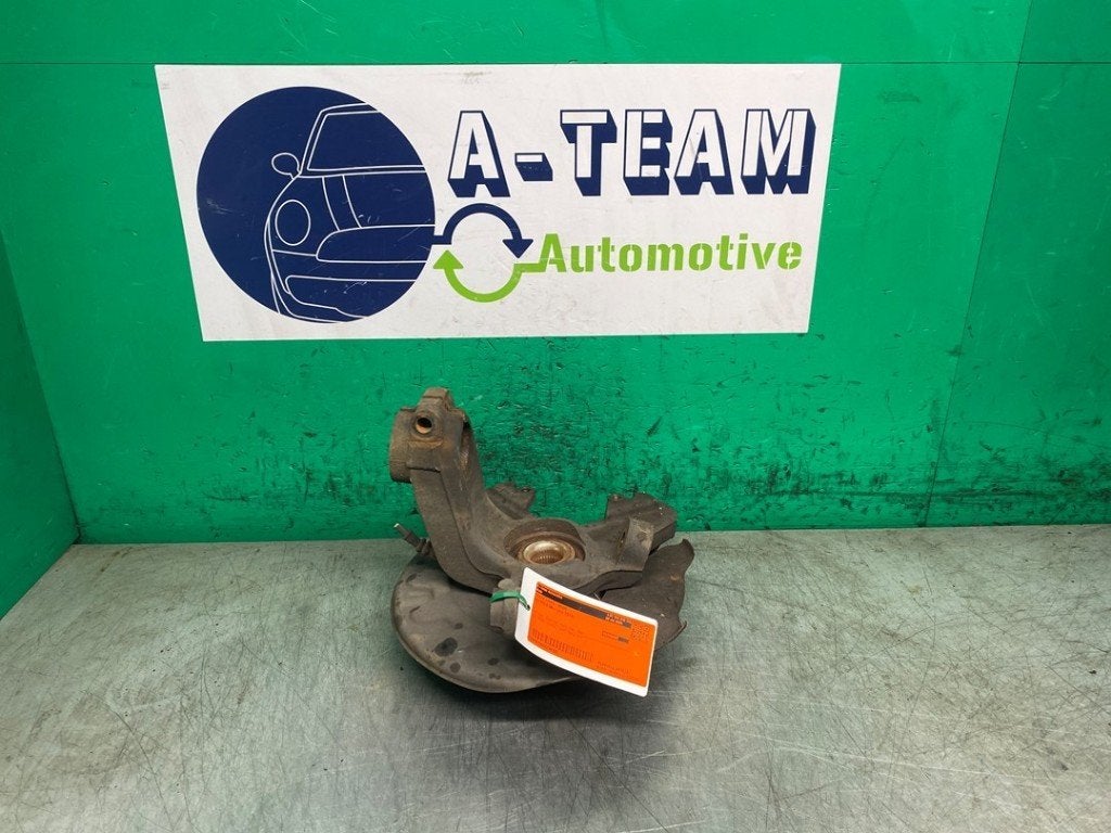 FUSEE AVANT GAUCHE Volkswagen Polo V (6R) (01-2009/05-2022), Volkswagen, Volkswagen AG, Utilisé, Kundenbetreuung@volkswagen.de