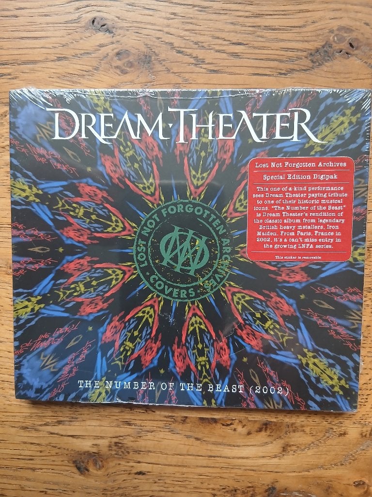 CD Dream Theater : The Number Of The Beast 2002(sealed), CD & DVD, CD | Hardrock & Metal, Enlèvement