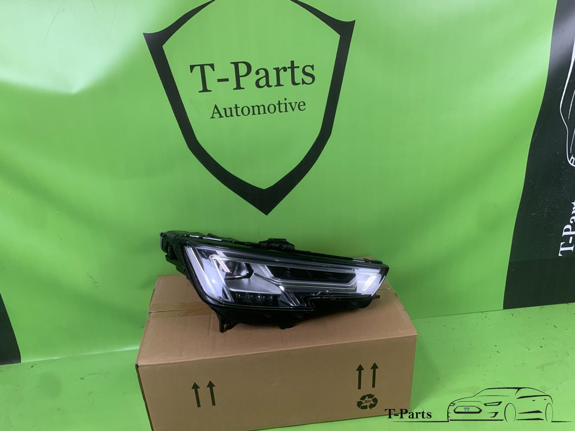 audi A4 koplamp rechts --NIEUW-- 8W0941034 lamp, Auto-onderdelen, Info@fabrikant.eu, Fabrikant BV, Nieuw, Audi