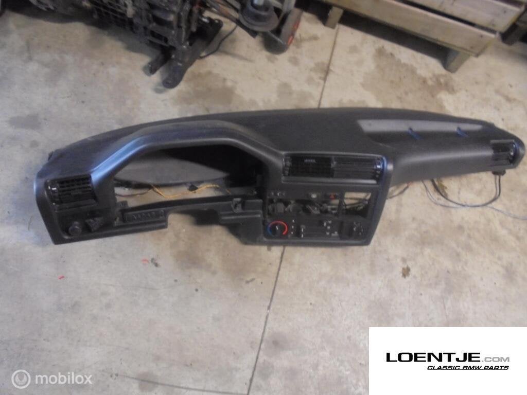 vrij net dashboard bmw e30 325i 320i 318i 316i etc, Gebruikt, Ophalen of Verzenden, BMW, BMW