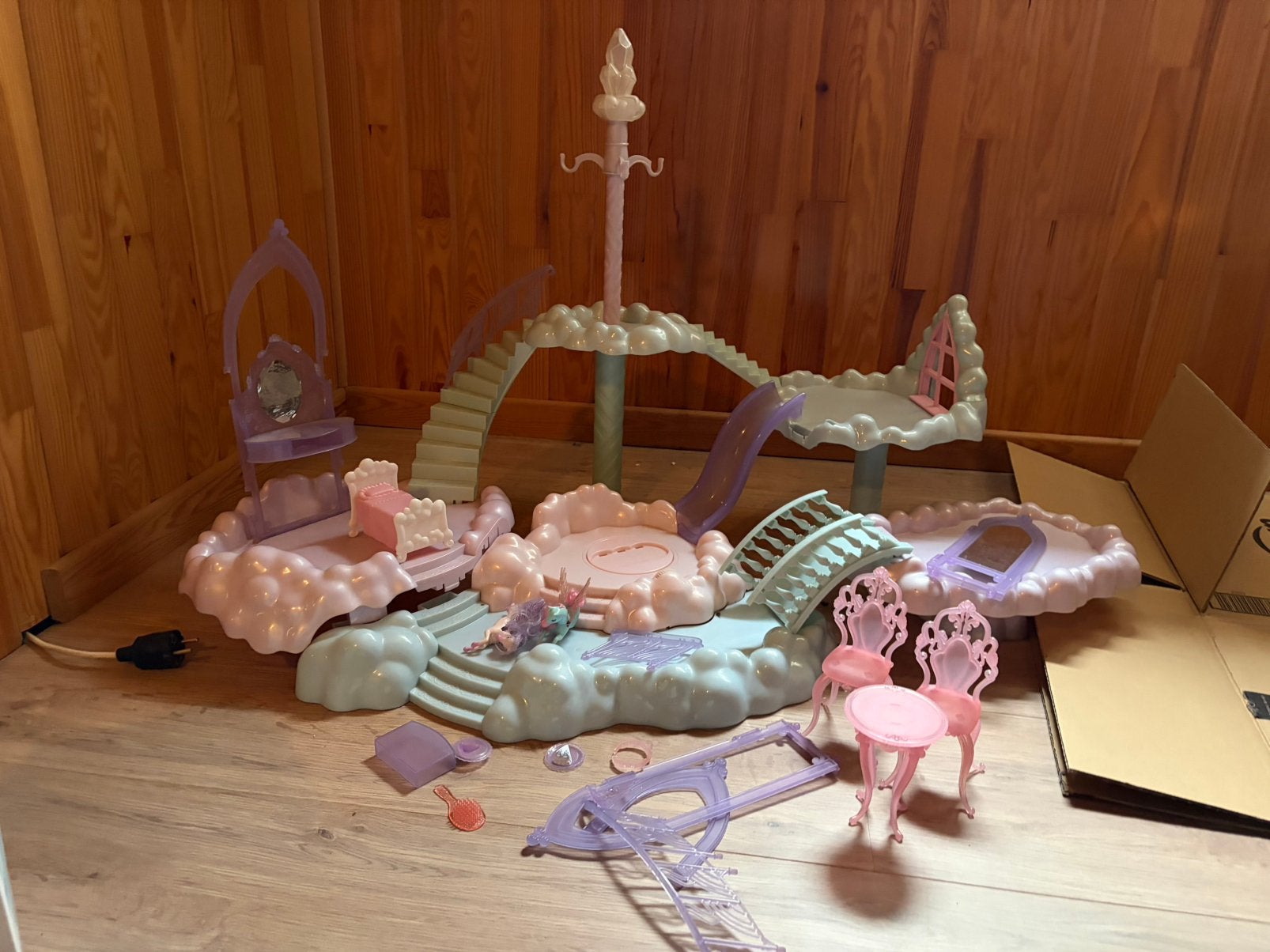 Royaume des nuages Barbie - Très bon état, Enlèvement, Comme neuf, Barbie
