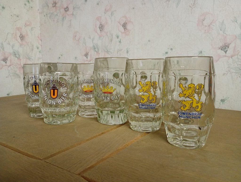 Lot van 6 vintage Duitse bier pullen mugs, Ophalen, Zo goed als nieuw, Bierglas