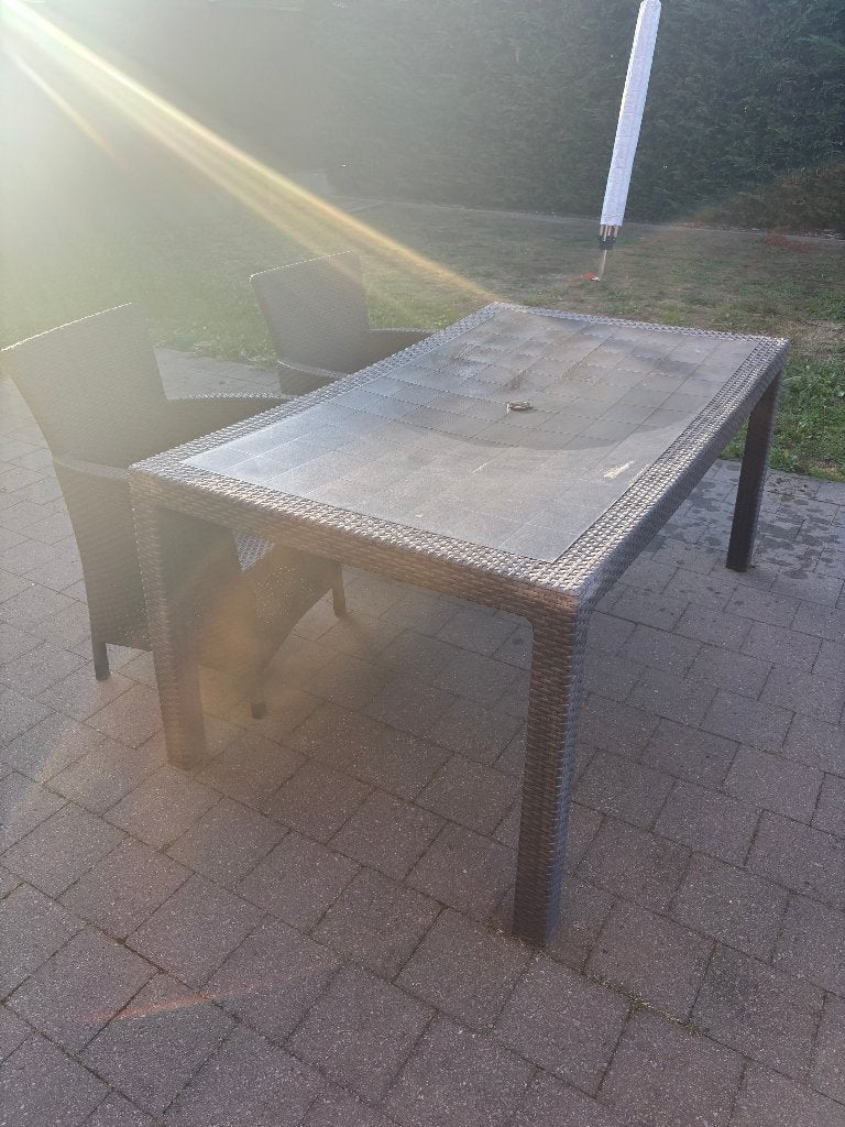 Tuintafel plastic + 2 tuinstoelen, Tuin en Terras, Ophalen, Gebruikt, Rechthoekig, Plastic