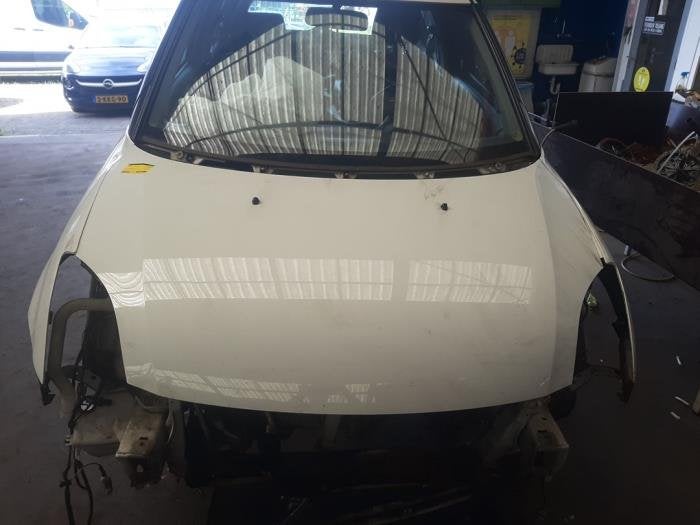 Capot d'un Suzuki Swift, -, -, 3 mois de garantie, Utilisé