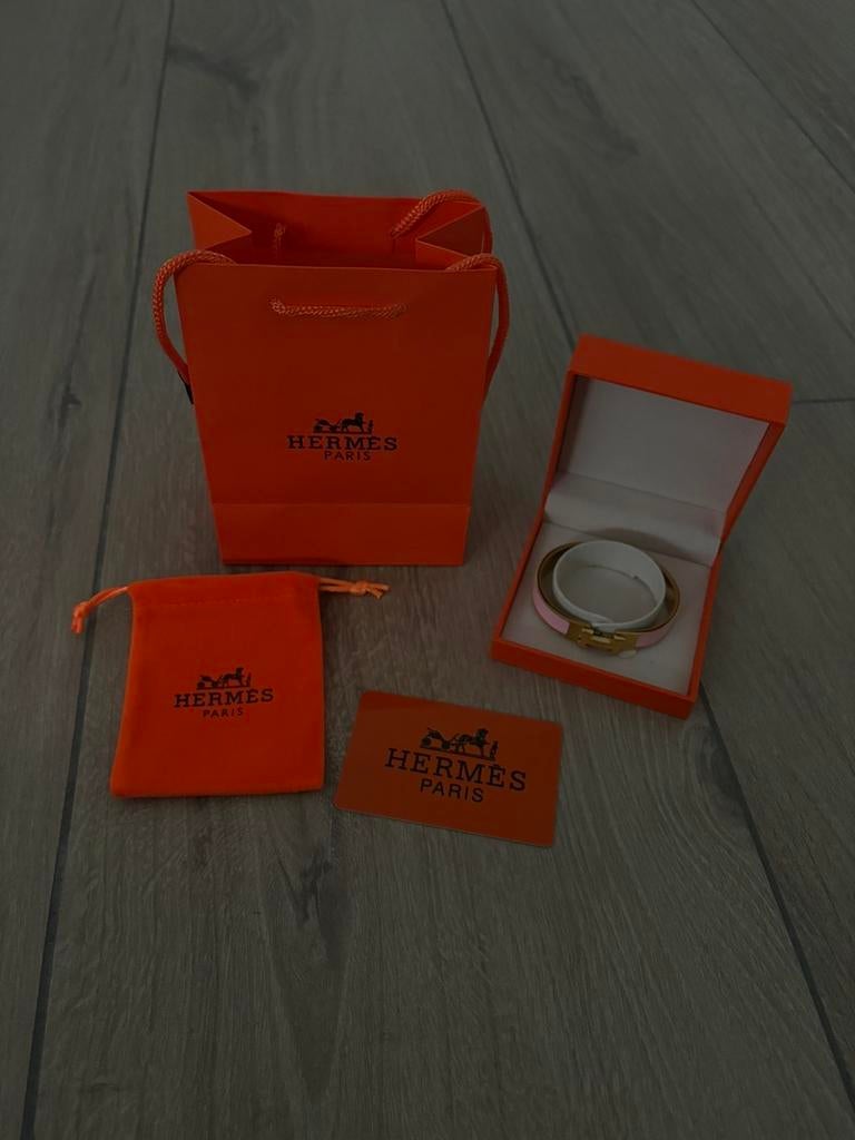 hermes armband dames nieuw, Handtassen en Accessoires, Armbanden, Met edelsteen, Nieuw, Ophalen of Verzenden, Roze