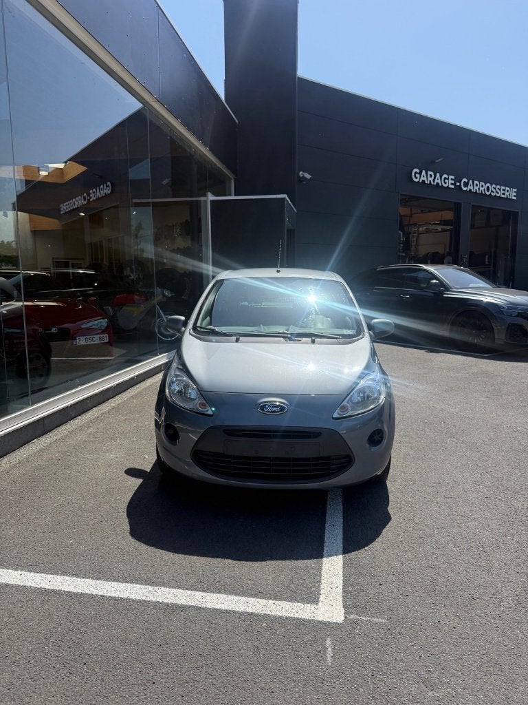 Ford KA 1.2 benzine airco euro 5 slechts 60.000km, Autos, 1242 cm³, Achat, Entreprise, Ka
