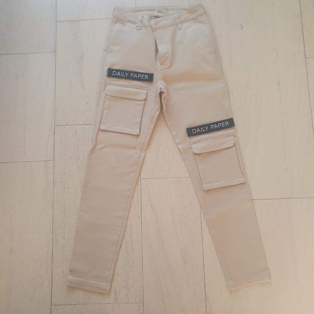 Daily Paper cargo broek, Kleding | Heren, Beige, Ophalen of Verzenden, Zo goed als nieuw, Daily Paper