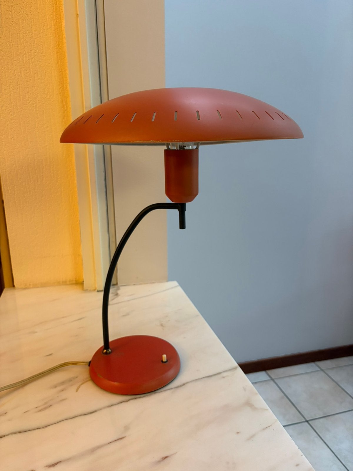 Lampe philips 50/60s, Orange, Lampe de bureau, Comme neuf, Enlèvement