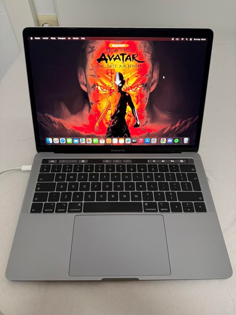 Macbook pro 13 inch 2019, Ophalen, 256 GB, Qwerty, 8 GB