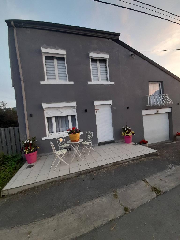 Propriété à vendre sur 53 ares libramont, 200 m², 4 pièces, Libramont-Chevigny, Maison individuelle