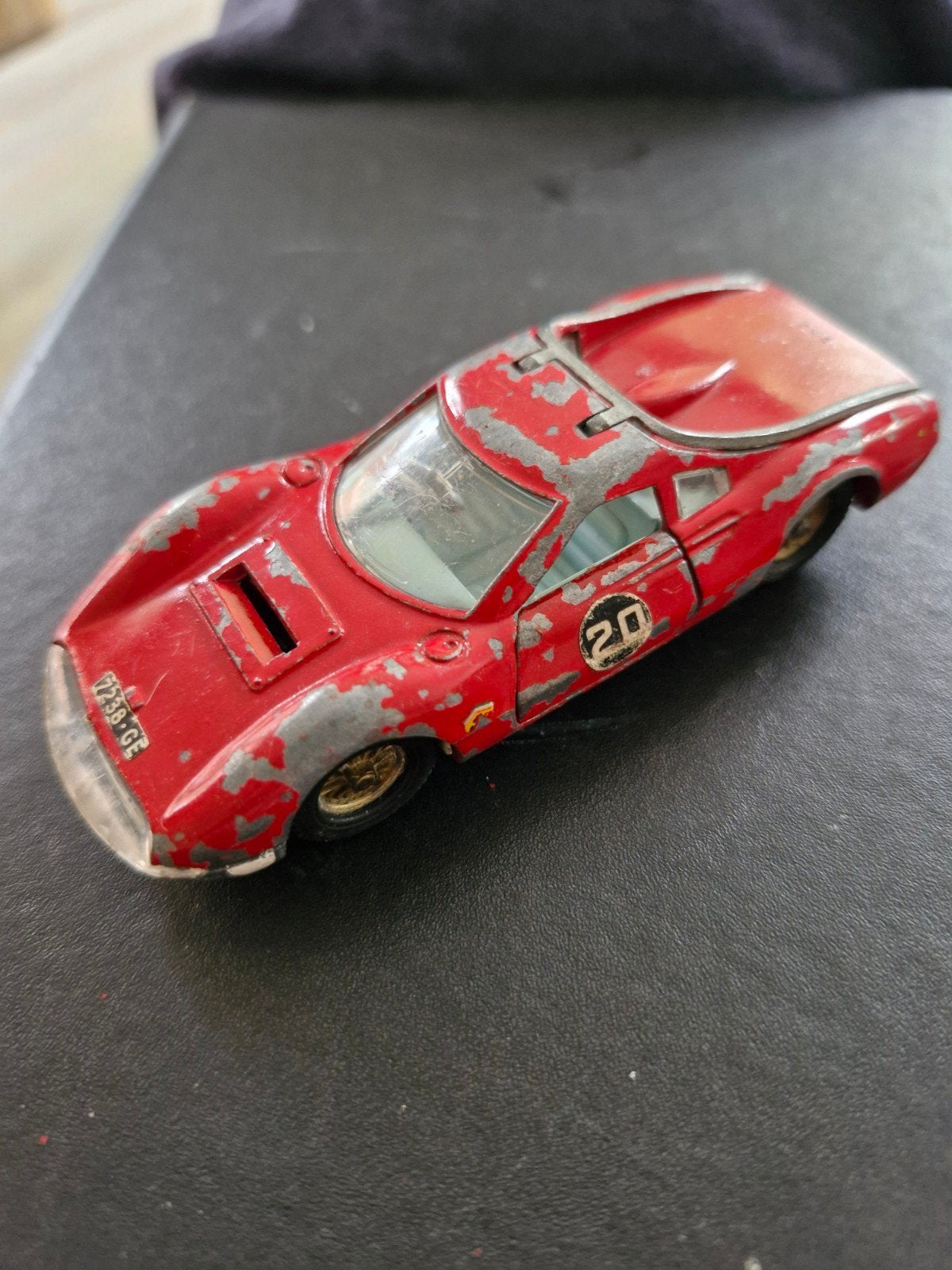 Dinky toys Dino Ferrari. meccano, made in England., Ophalen of Verzenden, Gebruikt, Auto
