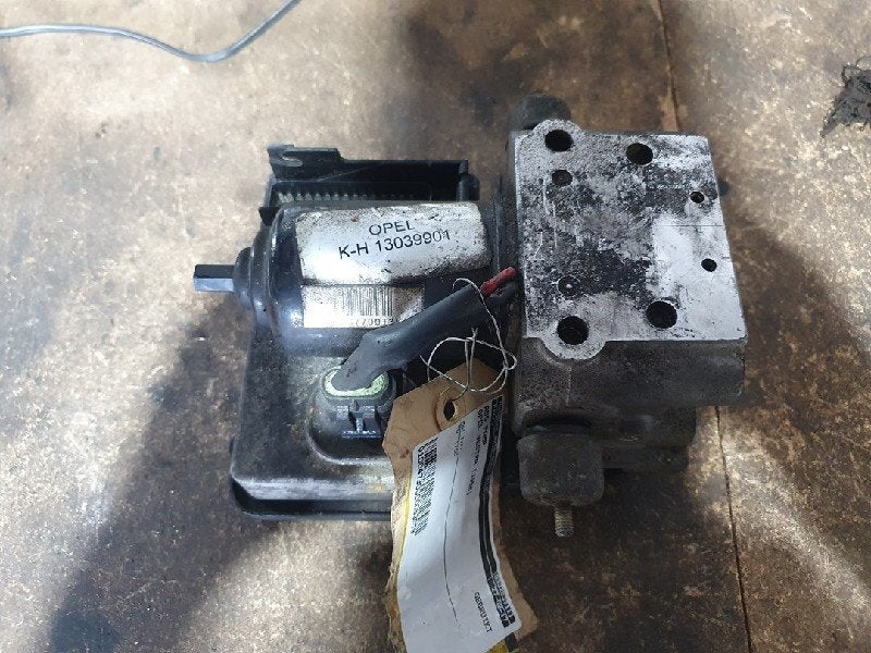 BLOC ABS (FREINS ANTI-BLOCAGE) Opel Vectra B (36), Utilisé, Opel
