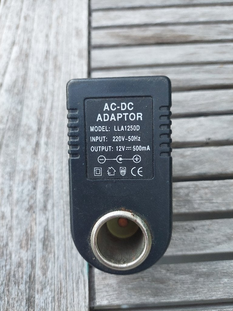 Adaptor 12V koelbox, Caravans en Kamperen, Ophalen of Verzenden, Zo goed als nieuw, Koelbox, Elektrisch