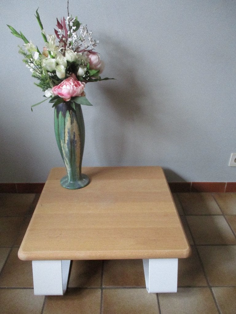 Vierkant tafeltje op wit metalen onderstel., Métal, 50 à 100 cm, Enlèvement, 50 à 100 cm